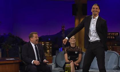 O Ζλάταν μπορεί να κάνει τα πάντα και το απέδειξε στην αμερικανική τηλεόραση!