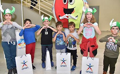 Η «ΚερKidα ΟΠΑΠ» ντύνεται στα χρώματα της «Ομάδας Προσφοράς»