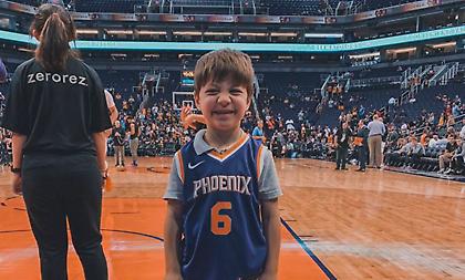 Το καλύτερο δώρο γενεθλίων στον μικρό Τέντι έκαναν οι Φοίνιξ Σανς