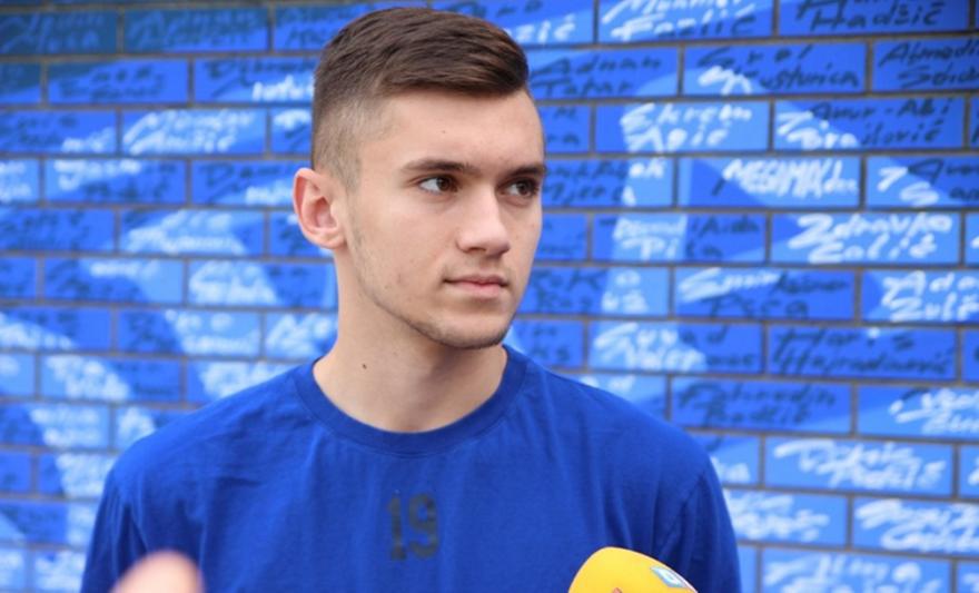 «Επιθυμία του Σαμπανάτζοβιτς να πάει ο γιος του στην ΑΕΚ»