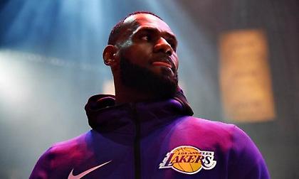 O King James ξεπερνάει τον Ντιρκ σε πόντους, θέμα χρόνου για… Τζόρνταν!