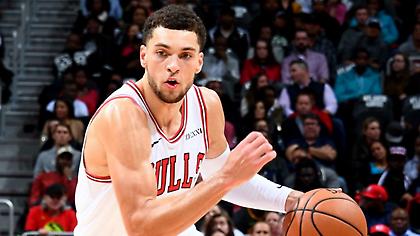 Απολαυστικός Ζακ Λαβίν κόντρα στους Χοκς (vids)