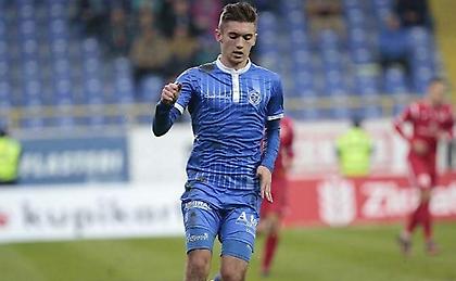 Κάτι αλλάζει στην ΑΕΚ με τον γιο του «Σάμπα»