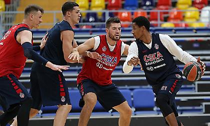 Κλάιμπερν: «Δύο μεγάλες ομάδες, με εξαιρετικούς προπονητές»