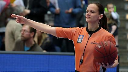 Οι διαιτητές του Μπουντούτσνοστ-Παναθηναϊκός-Ανάμεσά τους η Γερμανίδα Πάντερ