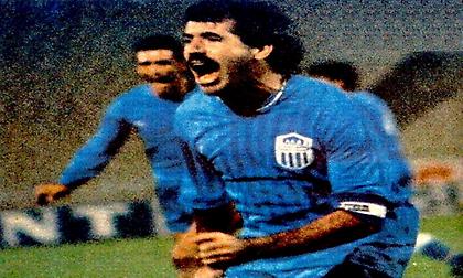 Νίκος Αναστόπουλος: Ο άνθρωπος-γκολ της Εθνικής ομάδας