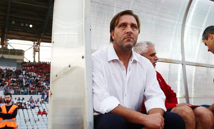 Μαρτίνς: «Αυτοί δεν ενδιαφέρονται για τους παίκτες ή το ελληνικό ποδόσφαιρο»