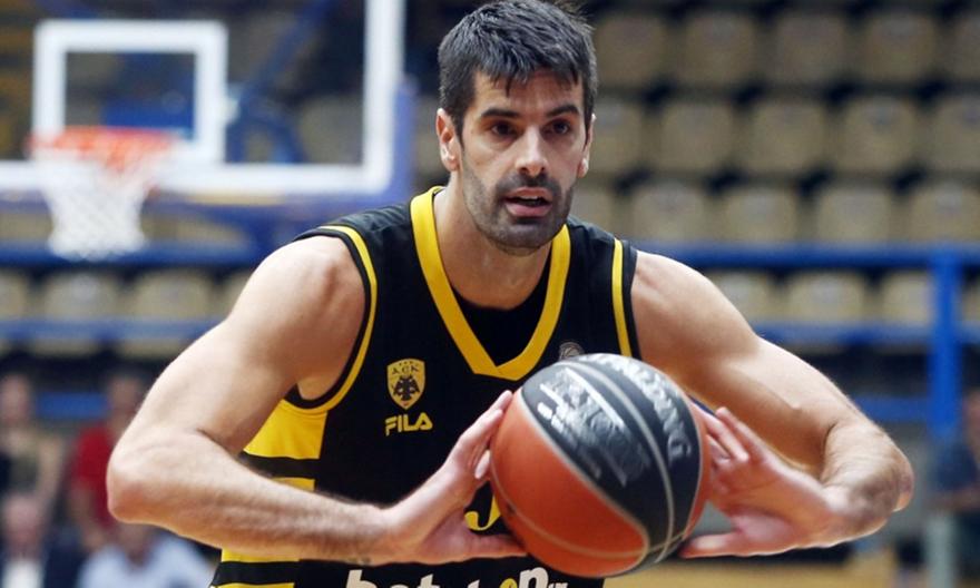 Το φοβερό τρίποντο του Σάκοτα στην κορυφή του Top-10! (video)