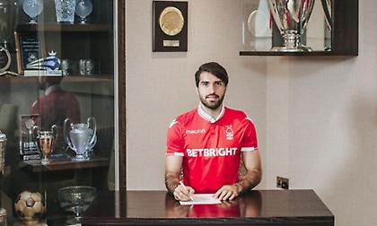 Και επίσημα στη Νότιγχαμ Φόρεστ ο Ανσαριφάρντ