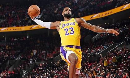 Λεμπρόν: «Σε όποιον δεν αρέσει το μπάσκετ των Ουόριορς είναι απλά… hater»! (VIDEO)