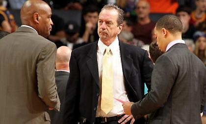 Καβαλίερς: Τους πάει στα δικαστήρια πρώην κόουτς λόγω… ηλικίας