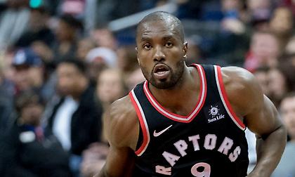 Ιμπάκα όπως Σακίλ Ο'Νιλ (pic/vid)