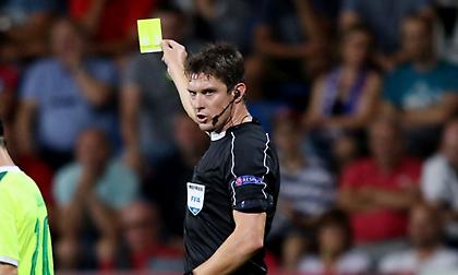 Ο... παλιόφιλος Γιουγκ σφυρίζει Μπάγερν-ΑΕΚ