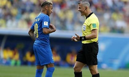 Έκρηξη Νεϊμάρ κατά του διαιτητή: «Δεν μας σεβάστηκε»