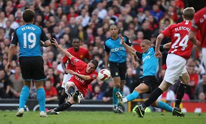 Όταν ο Μακέντα δεν δέχτηκε την... φιλοφρόνηση του Κριστιάνο! (vid)