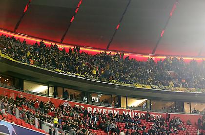 Η εντυπωσιακή κερκίδα της ΑΕΚ στην «Αλιάντς Αρένα» (pics)