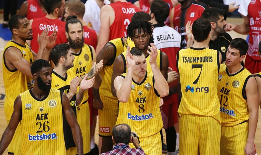 Έτσι νίκησε η ΑΕΚ τη Φουενλαμπράδα (video)