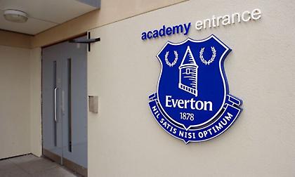 Με διετή απαγόρευση μεταγραφών τιμωρήθηκε η ακαδημία της Έβερτον