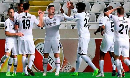 Πρόκριση με… απόλυτο για την Άιντραχτ, «καθάρισε» και η Λάτσιο