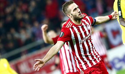 Υποψήφιος MVP στο Europa League ο Φορτούνης - Στην καλύτερη ενδεκάδα μαζί με Τσιμίκα