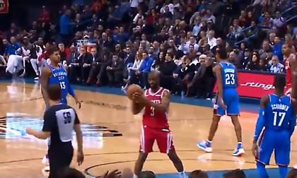 Τεχνική ποινή στον Κρις Πολ για προσποίηση στον διαιτητή (video)