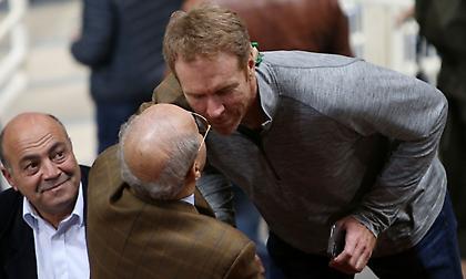 Στο ΟΑΚΑ ο Τζόνι Ρότζερς - Τα είπε με Θανάση Γιαννακόπουλο (pics)