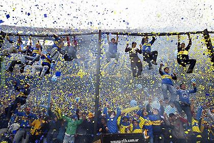 Μπόκα – Ρίβερ: Εκπληκτικοί οι οπαδοί της Μπόκα, προκαλούν χαμό στο πλημμυρισμένο Μπομπονέρα (vid)