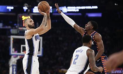 Αρνητική επίδοση πρώτης περιόδου για Νικς (video)