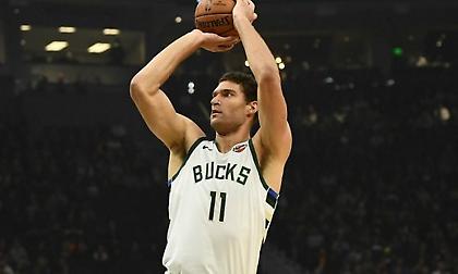 Μπρουκ Λόπεζ: Καθόλου τρίποντα για 8 χρόνια, 8 εύστοχα τώρα! (video)