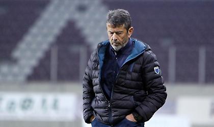 «Σύννεφα» για Πετράκη στον ΠΑΣ