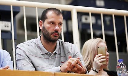 Ανέλαβε το Κορωπί ο Μιχάλης Κακιούζης