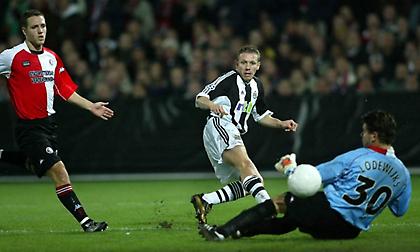 Σαν σήμερα το 2002 η Νιούκαστλ πέτυχε κάτι μοναδικό στο Champions League (video)