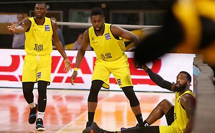 Στον… αέρα για Ντνίπρο ο Μπελ!