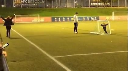 Σακίρα: Ο γιος της σκοράρει, εκείνη πανηγυρίζει σαν τον Μουρίνιο και γίνεται viral (vid)