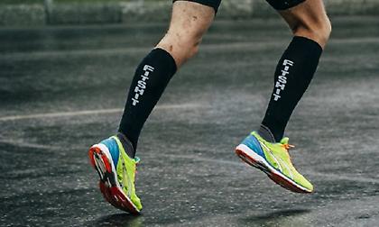 Δεν πρέπει να φοράμε ποτέ τις ίδιες κάλτσες για δεύτερη μέρα