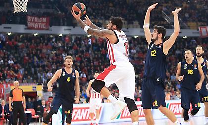 LIVE: Ολυμπιακός-Φενέρμπαχτσε 72-73 (Τελικό)