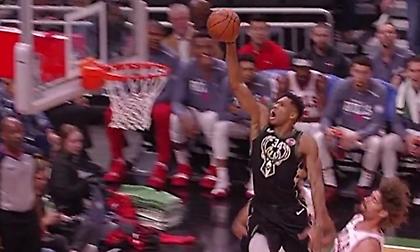 Απίστευτο come-back για τους Μπακς με καταπληκτικό Γιάννη!