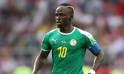 Ξέσπασε σε κλάματα εντός γηπέδου ο Μανέ (video)