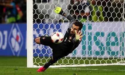 Αποθεώνει τον ανίκητο Ρουί Πατρίσιο η ποδοσφαιρική ομοσπονδία της Πορτογαλίας!