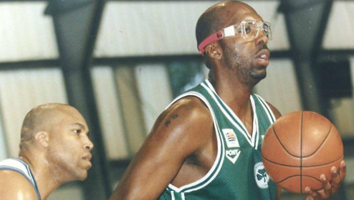 Ρεκόρ το 14/16: Είσαι σίγουρος ότι αναγνωρίζεις 16 θρυλικές μορφές της Α1 στο μπάσκετ;