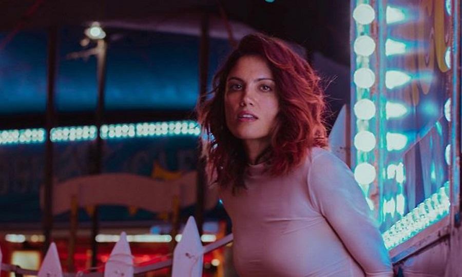 Μαίρη Συνατσάκη: Ζει εφιαλτικές στιγμές από θαυμαστή της που της που της κάνει τη ζωή μαύρη