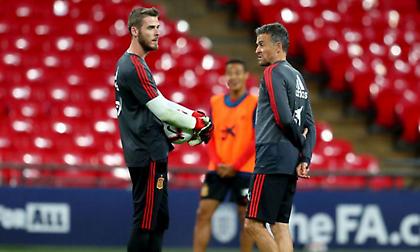 Ενρίκε για την κριτική στον Ντε Χέα: «Είναι άδικο να ξεχωρίζεις έτσι έναν ποδοσφαιριστή»