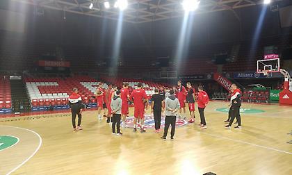 Η προπόνηση του Ολυμπιακού στο Μόναχο (video)