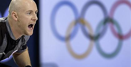 Χρυσή ομάδα του Κέρλινγκ αποκλείστηκε από τουρνουά λόγω κακής συμπεριφοράς