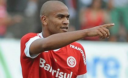 Κλείνει στη Ντόρτμουντ ο Μολέντο!