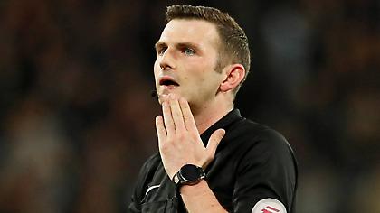 Ο Όλιβερ σφυρίζει ΑΕΚ-Άγιαξ