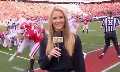 Παίκτης του NFL έκανε τάκλιν σε ρεπόρτερ (vid)