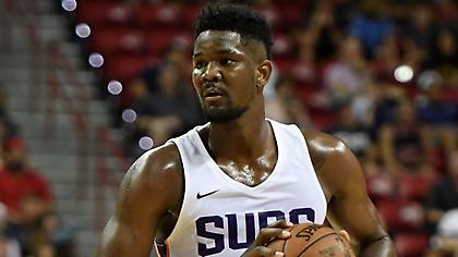 Έιτον όπως Γκρίφιν, Ντάνκαν και Σακίλ