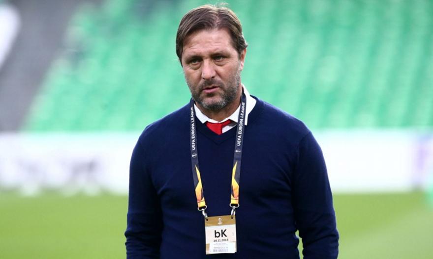 Νικολακόπουλος: «Ο Ολυμπιακός χρειάζεται δύο κυνηγούς»