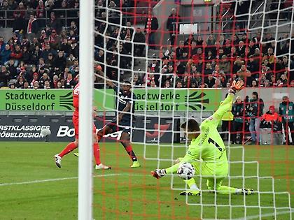 Έκανε «κηδεία» στη Φορτούνα η Μάιντζ